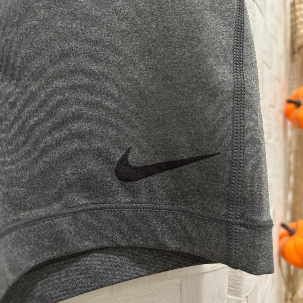 Nike Pro Gray Black Fitted Training Shorts Size S